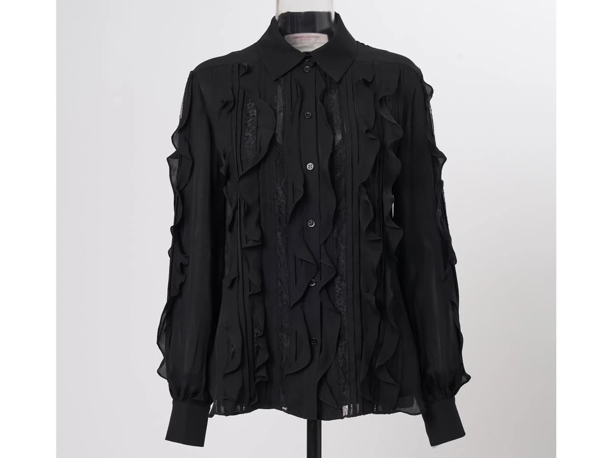 Black blouse 3D ghost mannequin before