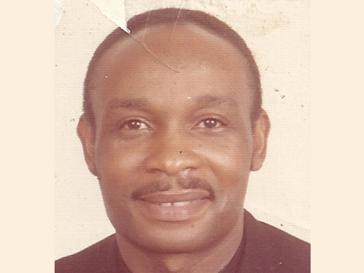 Portrait photo restoration before